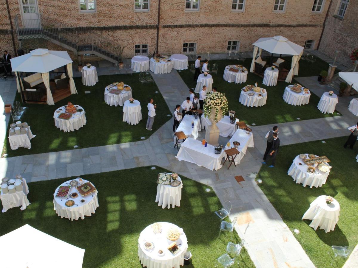 Montaldo Castle & Resort Montaldo Torinese Exterior photo